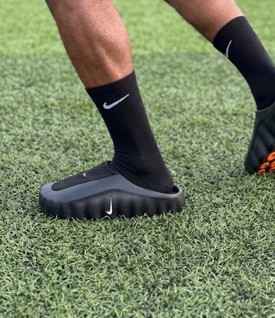 Nike Mind 001 — Shadow Pulse ( sold out )