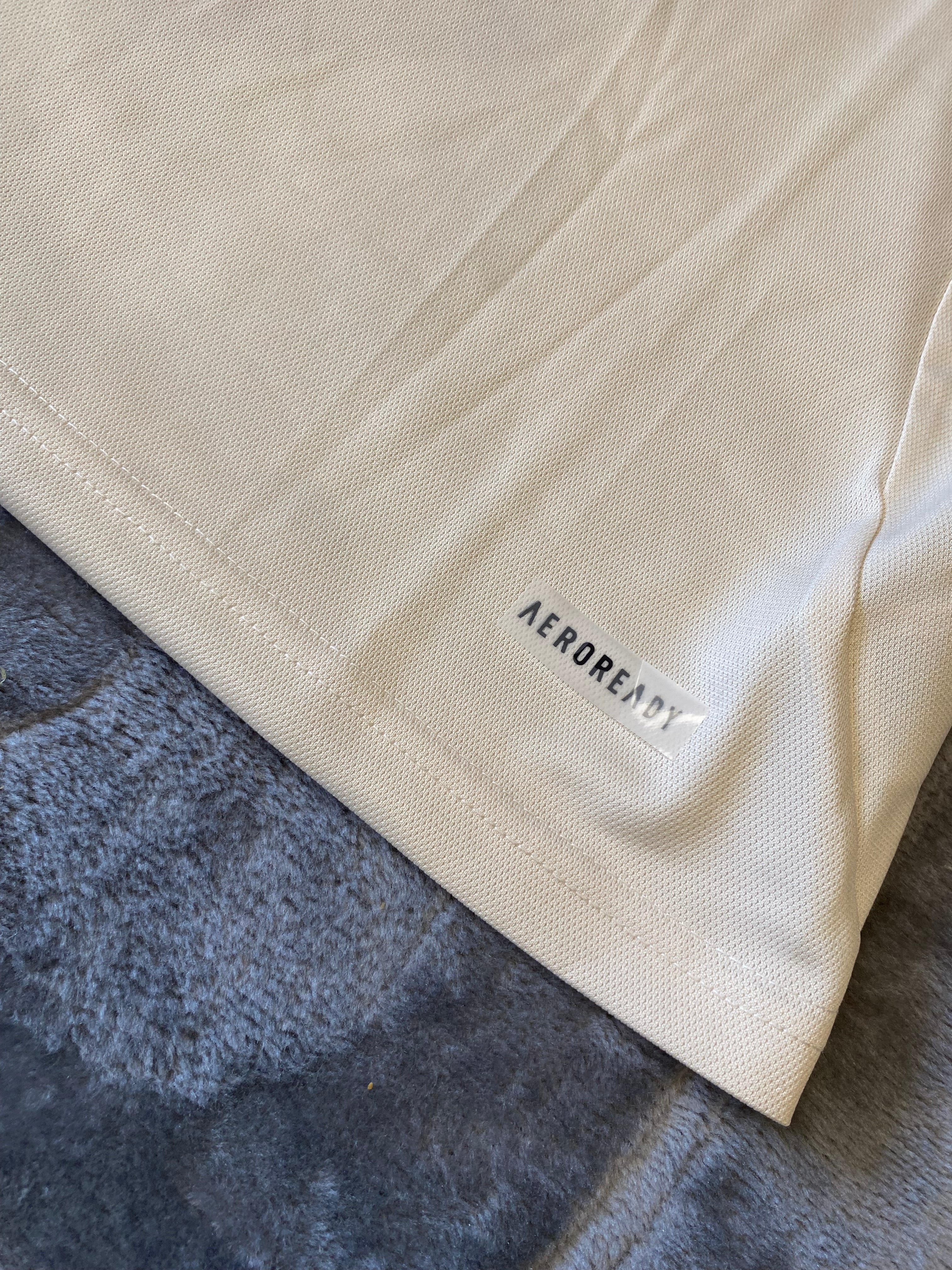 Liverpool 25/26 Away Kit ⚪🔴 | UCL Badge | Luxury Edition 👑