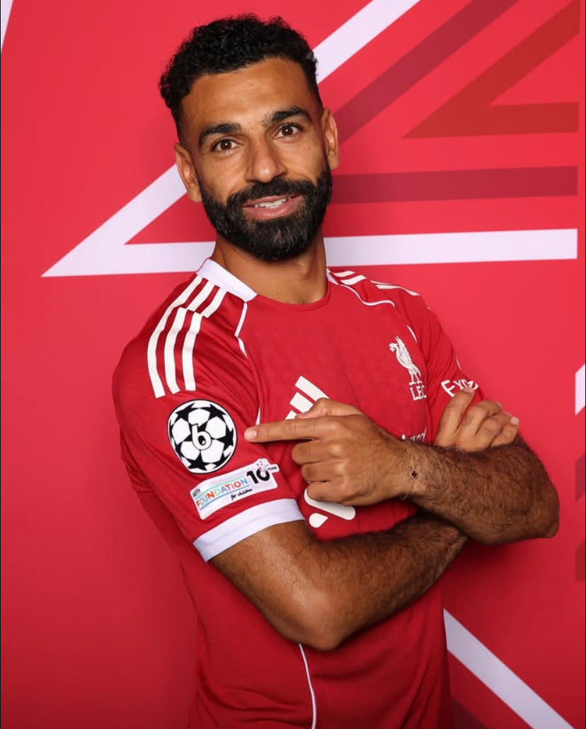 Liverpool 25/26 Home Kit 🔴 | Mohamed Salah #11 | UCL Badge | Luxury Edition 👑