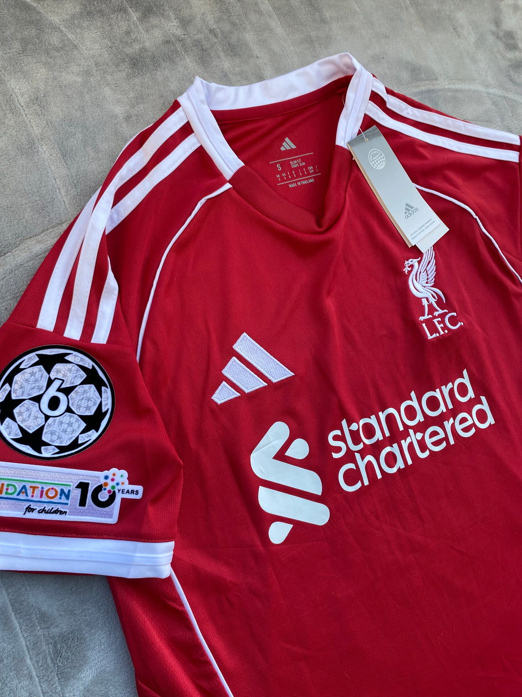 Liverpool 25/26 Home Kit 🔴 | Mohamed Salah #11 | UCL Badge | Luxury Edition 👑