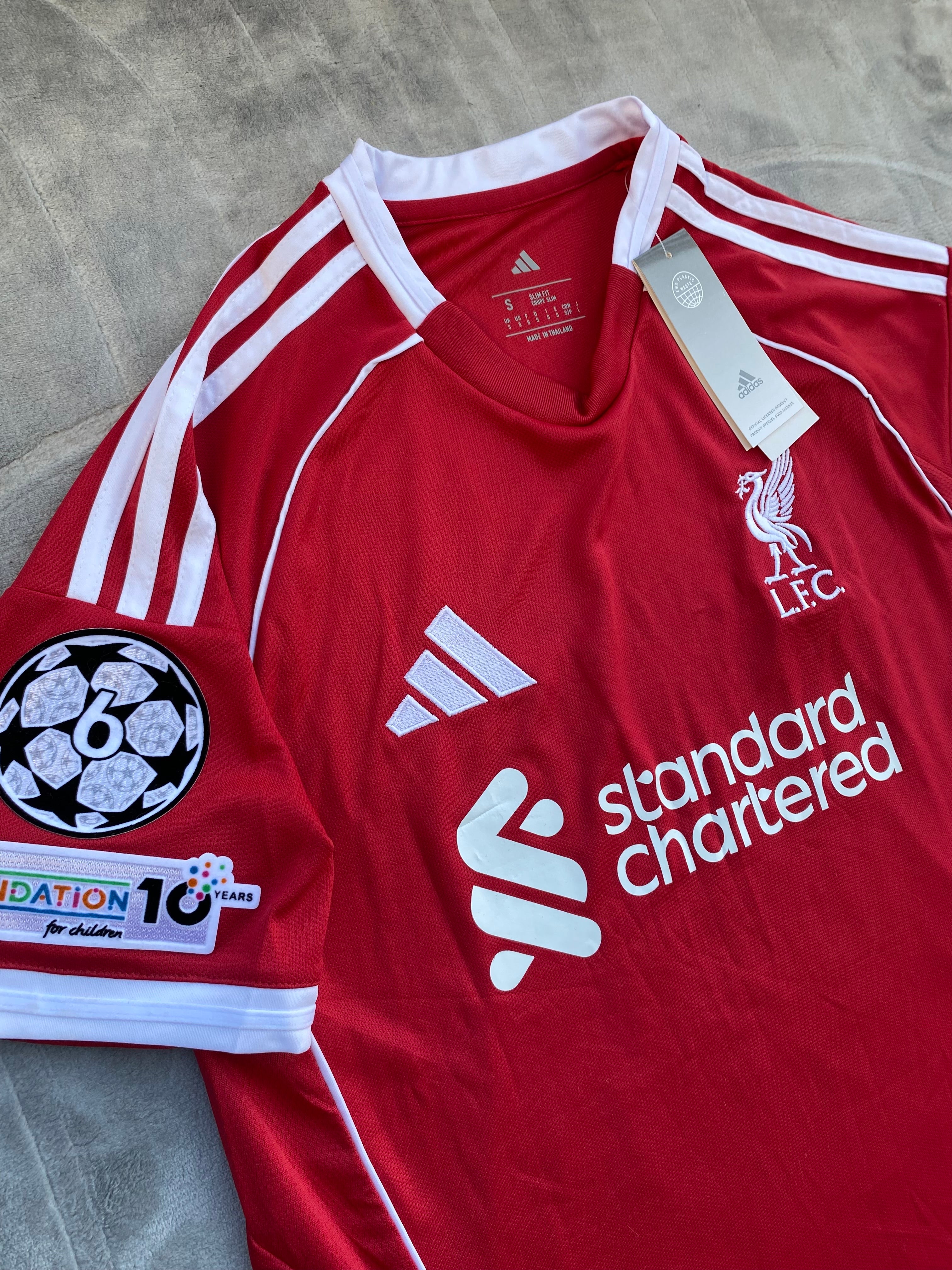 Liverpool 25/26 Home Kit 🔴 | Mohamed Salah #11 | UCL Badge | Luxury Edition 👑