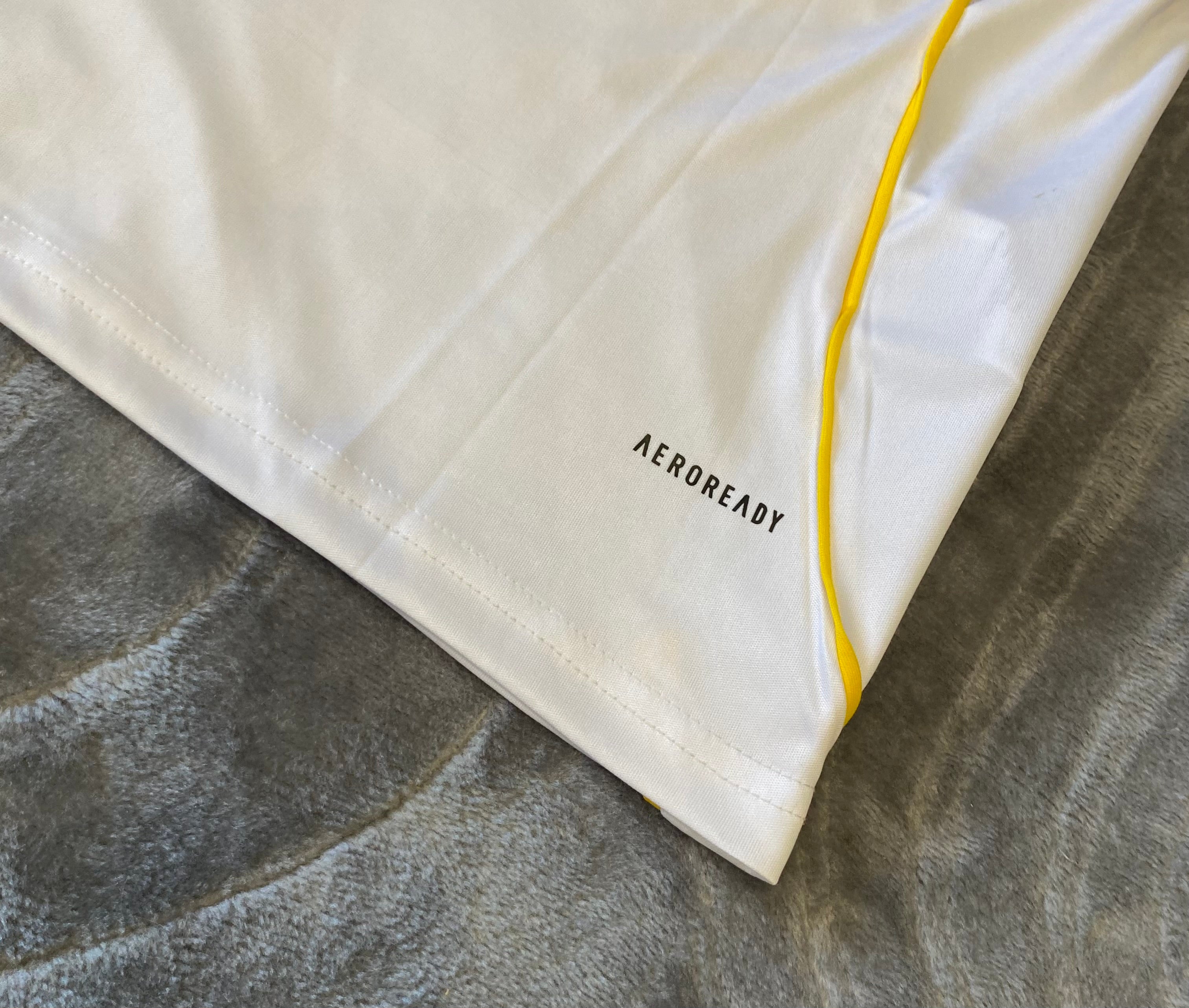 Mbappé x Real Madrid 25/26 Home Kit 👑 | #10 | UCL + Intercontinental Badges | Luxury Edition