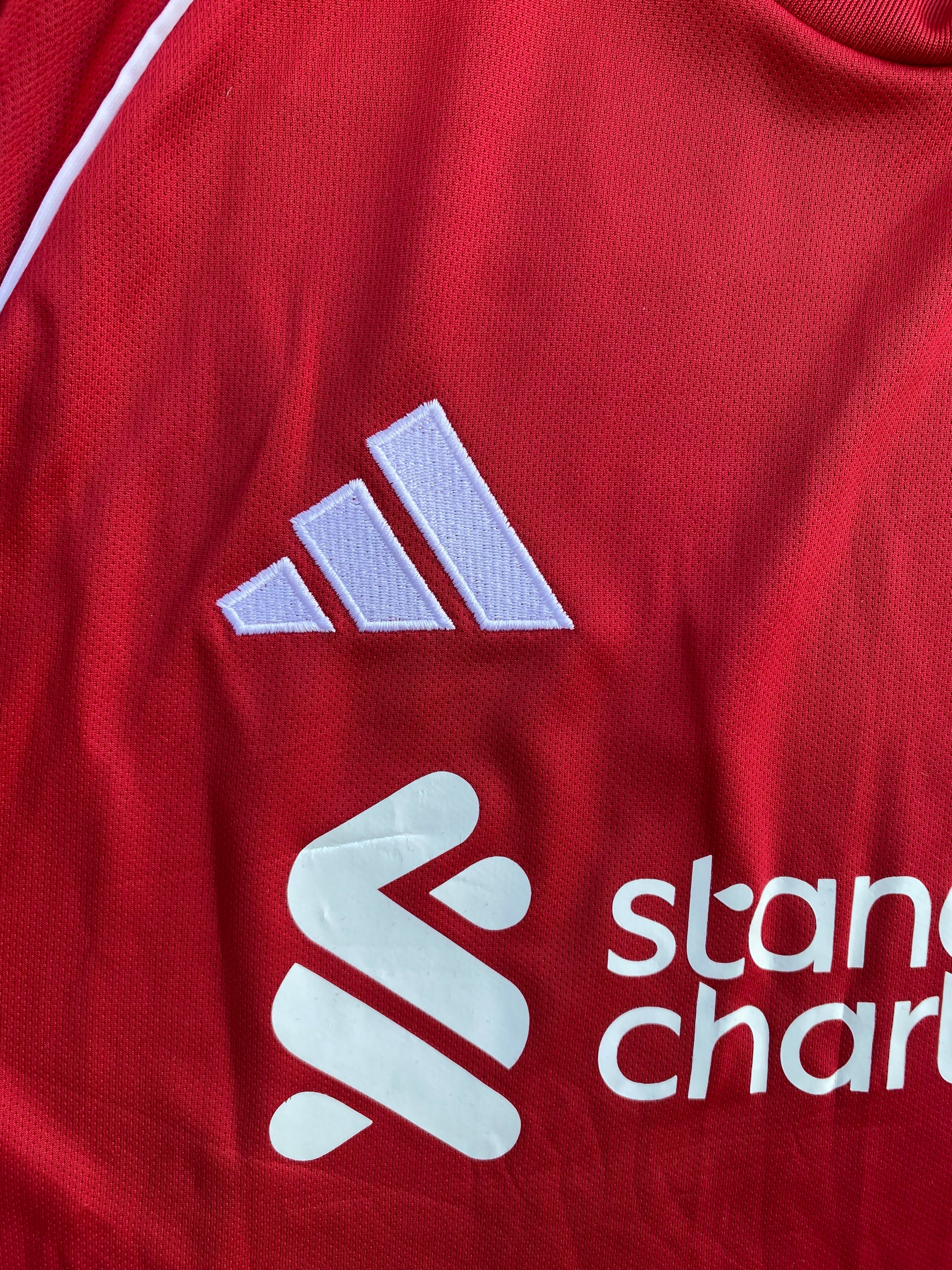 Liverpool 25/26 Home Kit 🔴 | Mohamed Salah #11 | UCL Badge | Luxury Edition 👑