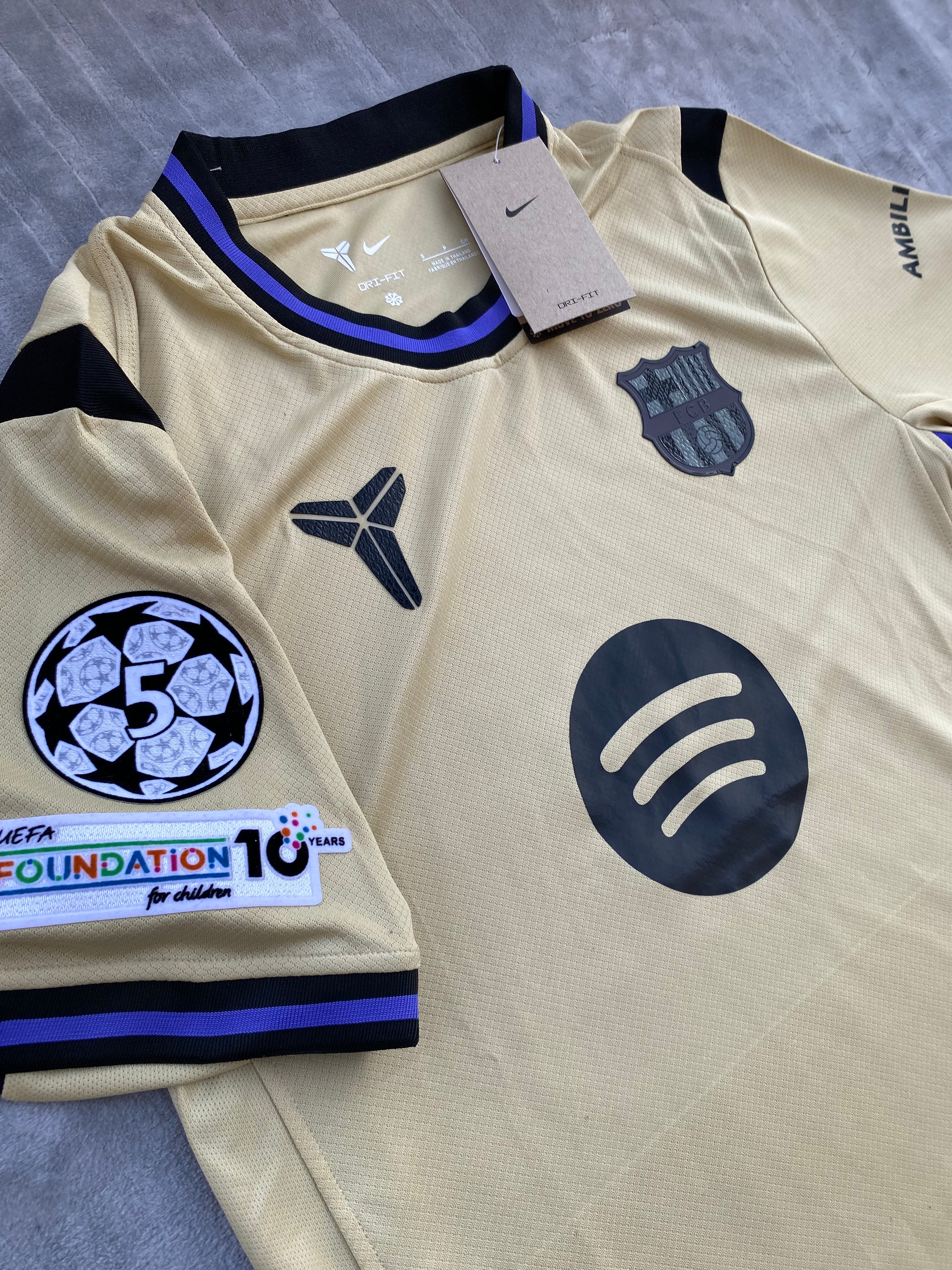 Barcelona 25/26 Away Kit 🐍 | UCL Badge | Luxury Edition 👑